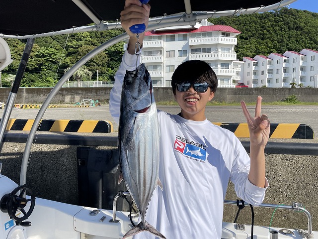 カツオ部門優勝者